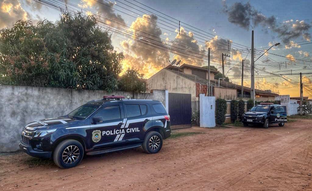 Polícia prende chefe de quadrilha especializada em roubar pneus de carretas