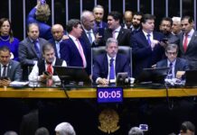 Câmara aprova PEC da reforma tributária e agora segue para o Senado