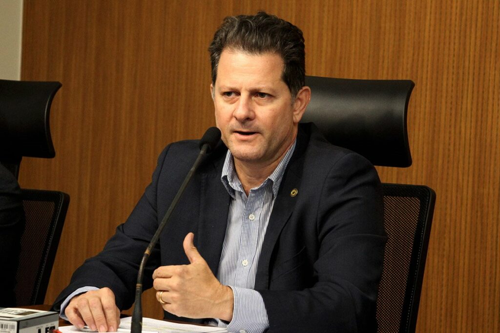 Audiência na AL debate regulamentação estadual da segurança viária