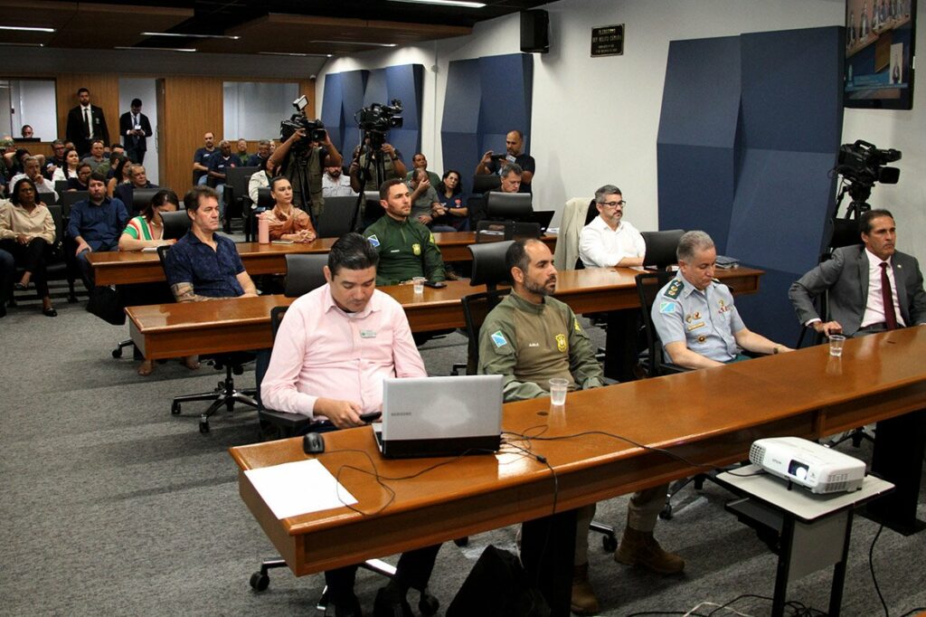 Audiência na AL debate regulamentação estadual da segurança viária