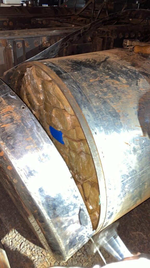 PF apreende mais de 300 kg de droga oculta em caminhão passando por Brasilândia PF apreende mais de 300 kg de droga oculta em caminhão passando por Brasilândia