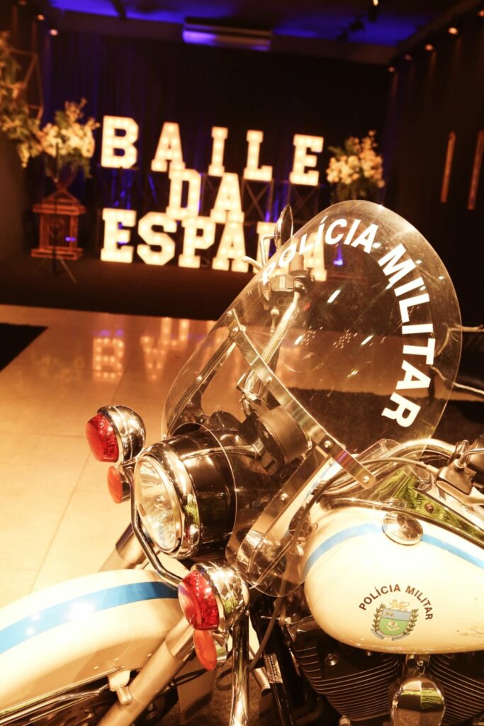 Promovido pela AOFMS, 'Baile da Espada 2023' está com convites à venda; saiba como fazer a sua reserva aqui! Promovido pela AOFMS, 'Baile da Espada 2023' está com convites à venda; saiba como fazer a sua reserva aqui!