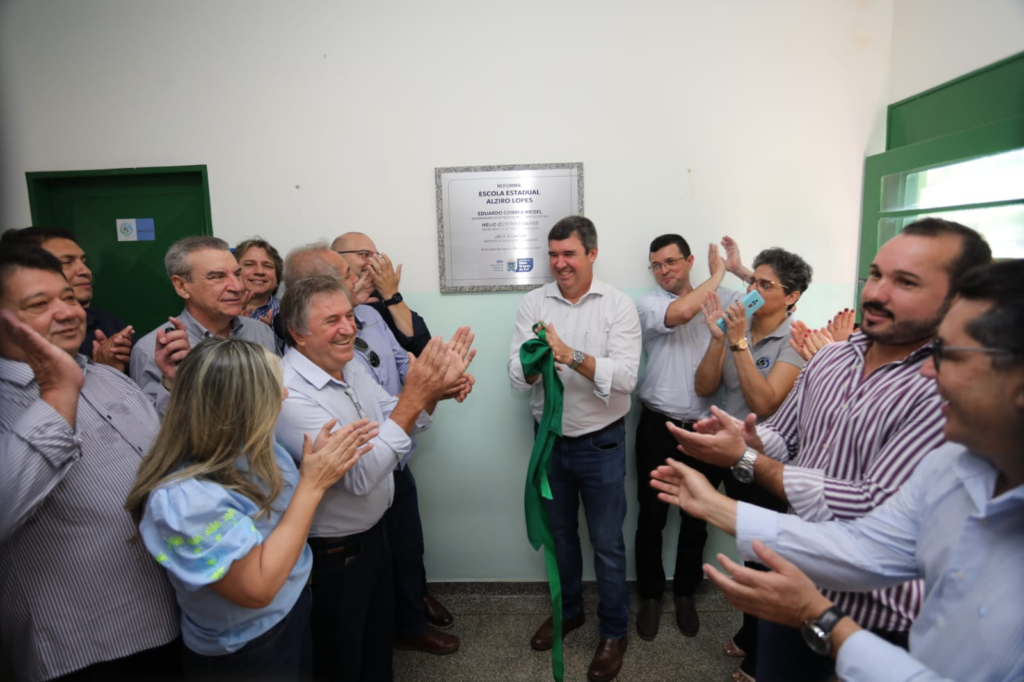 Eduardo Riedel quer reestruturar todas as escolas estaduais até o final do mandato