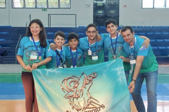 Escola Sesi fatura três medalhas na etapa regional da Olimpíada Brasileira de Robótica 2023