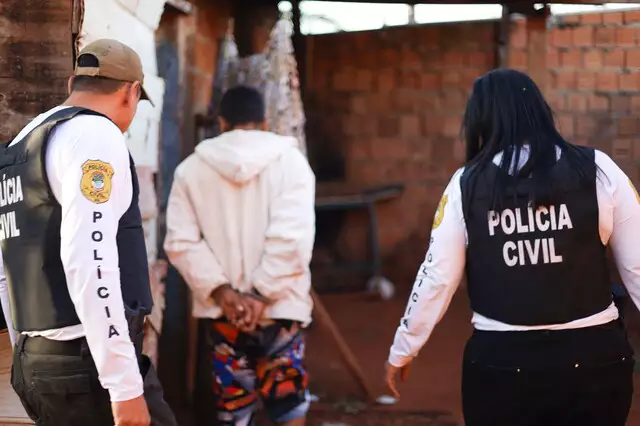 Bellatrix em poucas horas prendeu 15 por violência contra mulher entre 50 mandados por cidades de MS Bellatrix em poucas horas prendeu 15 por violência contra mulher entre 50 mandados por cidades de MS