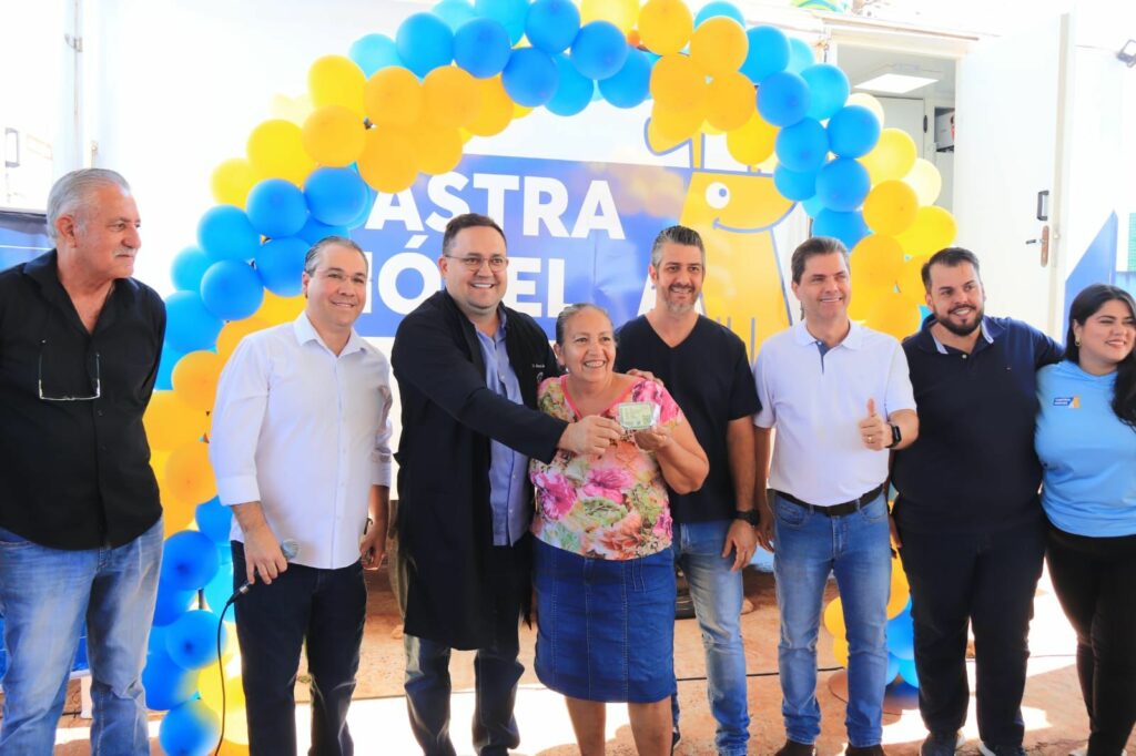 Evento de RGA: Marcio Fernandes manda R$ 100 mil para Castramóvel de Maracaju Evento de RGA: Marcio Fernandes manda R$ 100 mil para Castramóvel de Maracaju