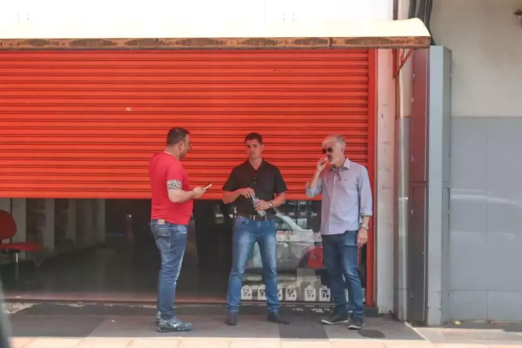 Centro da Capital tem operação que fecha bancas de celulares e lojas de assistência técnica Centro da Capital tem operação que fecha bancas de celulares e lojas de assistência técnica