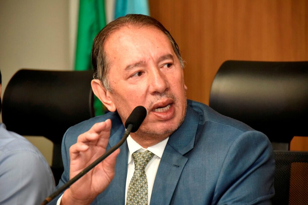 Lei do Pantanal: ALEMS recebe projeto que visa preservação e produção sustentável Lei do Pantanal: ALEMS recebe projeto que visa preservação e produção sustentável