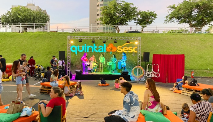 Hoje tem chegada do Papai Noel em Campo Grande