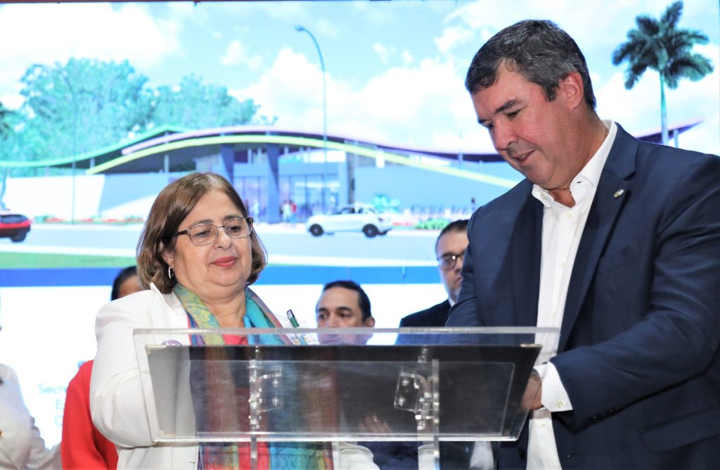 Eduardo Riedel diz que MS está formando uma rede para enfrentar a violência contra a mulher Eduardo Riedel diz que MS está formando uma rede para enfrentar a violência contra a mulher