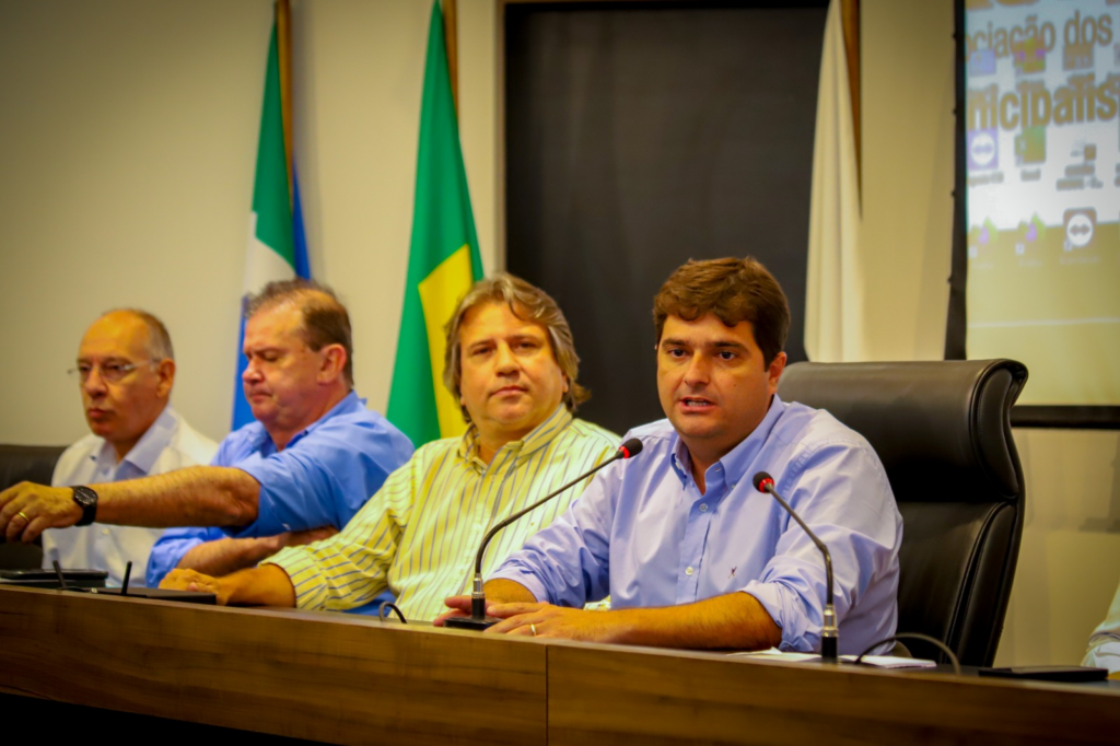 Assomasul realiza Assembleia Geral Ordinária com Prefeitos e secretários de Estado