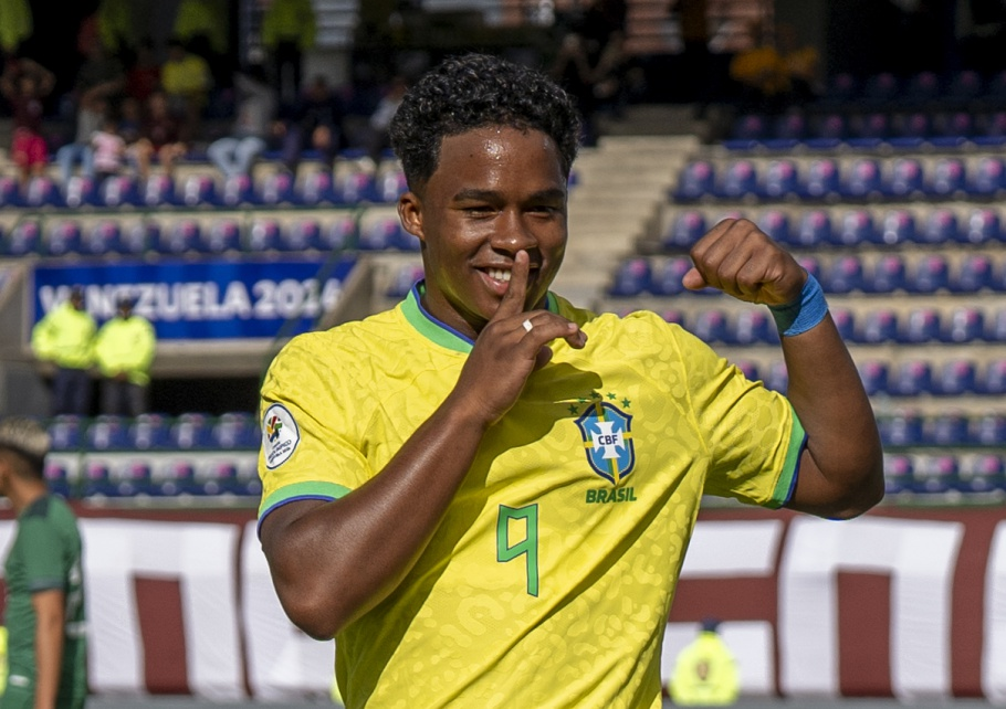 Pré-Olímpico: Brasil enfrenta Equador por vaga no quadrangular final
