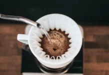 Você não vive sem café? Saiba que o pó pode custar quase o dobro entre uma loja e outra na Capital