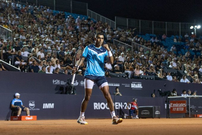 Quatro brasileiros seguem vivos em busca de títulos no Rio Open Quatro brasileiros seguem vivos em busca de títulos no Rio Open