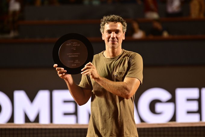 Quatro brasileiros seguem vivos em busca de títulos no Rio Open Quatro brasileiros seguem vivos em busca de títulos no Rio Open