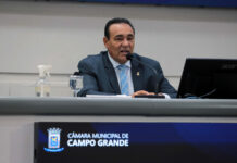Vereador Carlão aponta medidas do governador Eduardo Riedel contra irregularidades na saúde