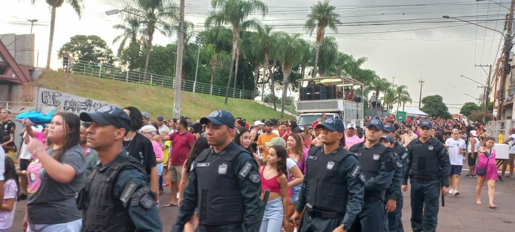 Estratégia 'nota 10' da PM faz Carnaval de Campo Grande ser muito mais seguro para os foliões