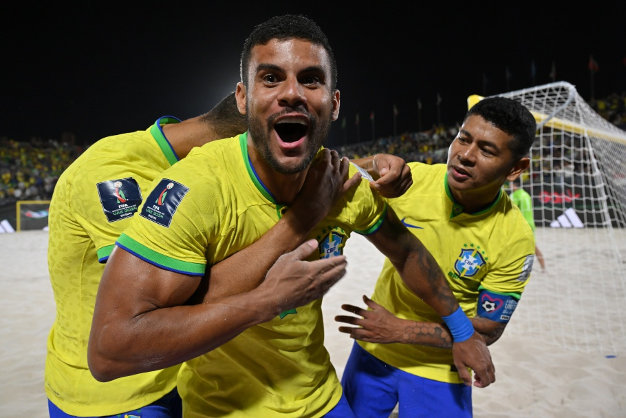 Brasil conquista a sexta estrela na Copa do Mundo de Beach Soccer Brasil conquista a sexta estrela na Copa do Mundo de Beach Soccer