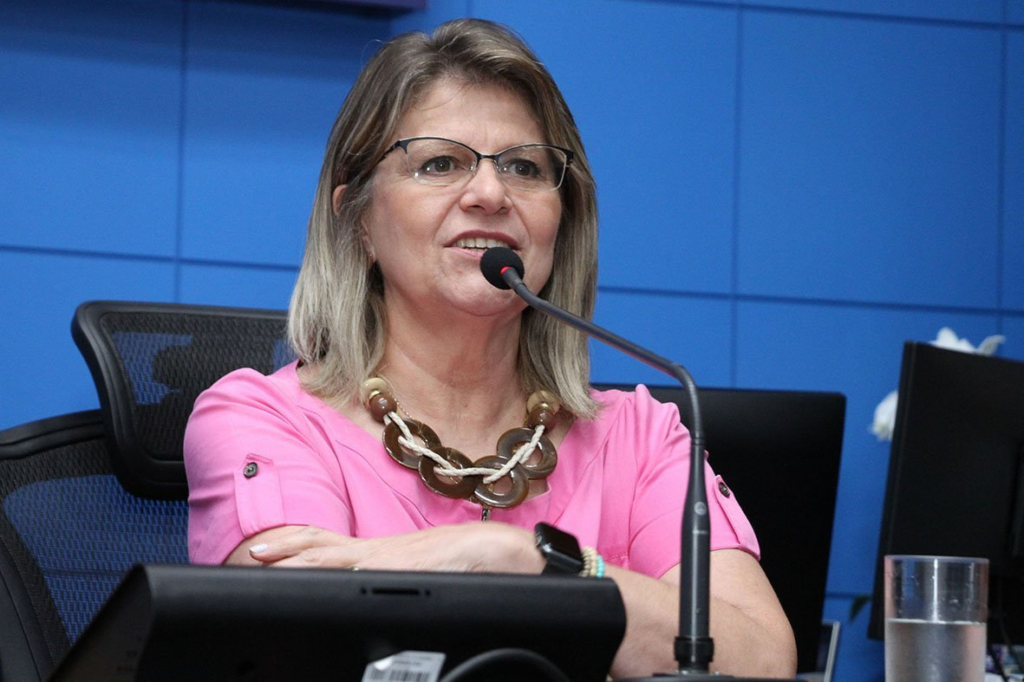 Audiência define mobilização para que o Governo de MS assuma o Morenão