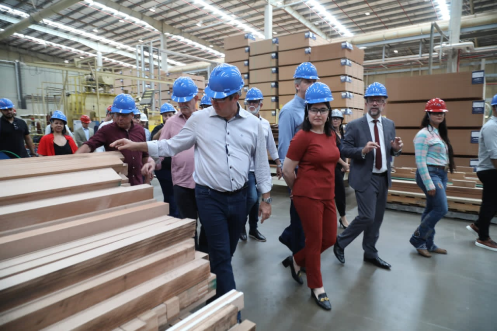 Investimentos privados em Água Clara promovem desenvolvimento sustentável, econômico e social Investimentos privados em Água Clara promovem desenvolvimento sustentável, econômico e social