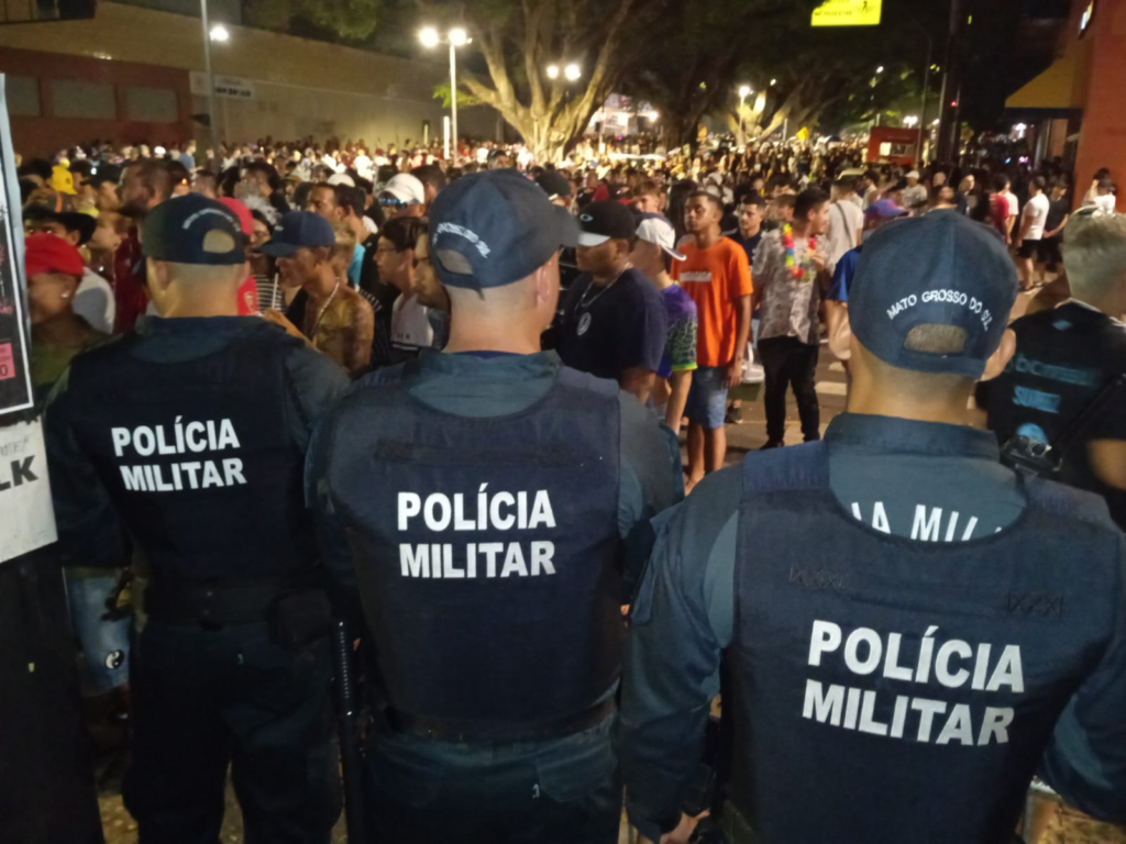 Carnaval atrair cerca de 70 mil foliões nas ruas da Esplanada em cinco noites de festa