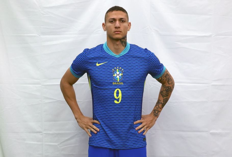 Brasil enfrenta Inglaterra na estreia de Dorival Júnior na seleção