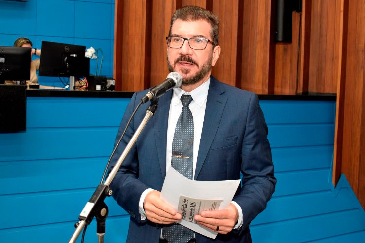 Deputados apresentam nova proposta de pulverização agrícola em MS Deputados apresentam nova proposta de pulverização agrícola em MS