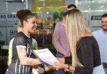 Prefeitura certifica 50 jovens por curso de Serviços Gerais para Equinos