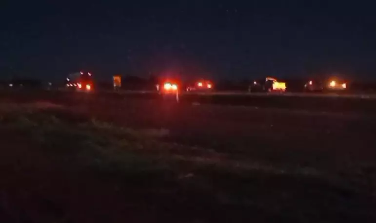 Mãe e bebê de 1 ano morrem em acidente entre utilitário e carro de passeio na BR-163