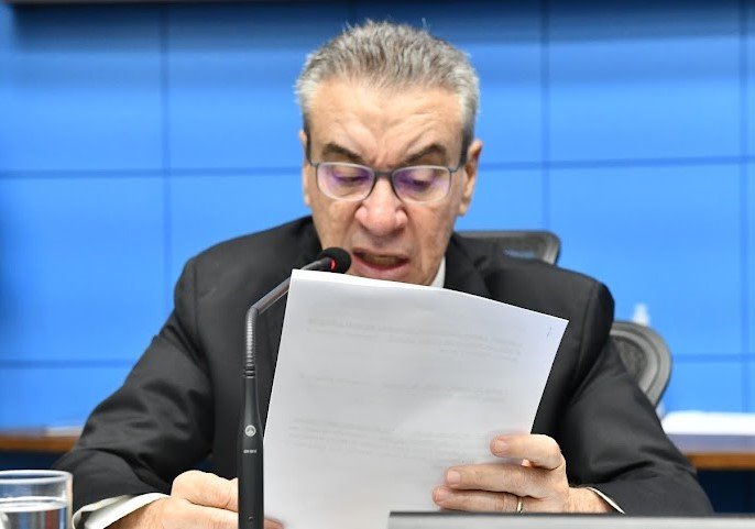 Deputados manifestam solidariedade ao povo gaúcho atingido pelas enchentes Deputados manifestam solidariedade ao povo gaúcho atingido pelas enchentes