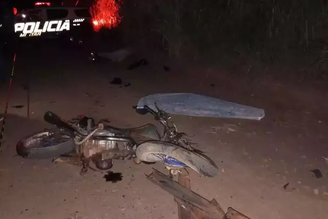 Em Terenos, acidente entre caminhão e moto termina com dois estudantes mortos