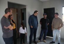 Prefeitura entrega primeira casa do projeto ‘Vida Nova Autoconstrução’