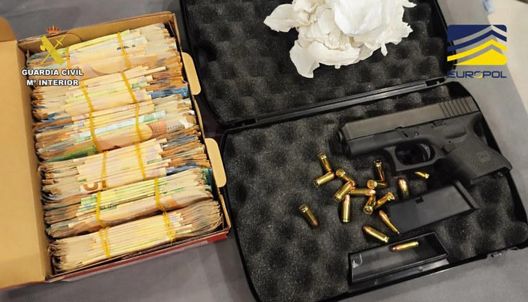 PF desmantela organização criminosa internacional de tráfico de cocaína PF desmantela organização criminosa internacional de tráfico de cocaína