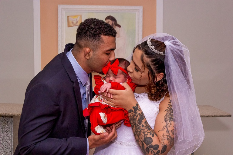 Noivos campeões de Jiu-Jitsu celebram casamento na capela do Hospital Regional Noivos campeões de Jiu-Jitsu celebram casamento na capela do Hospital Regional