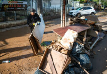 Quase 300 mil recorrem ao auxílio reconstrução no RS