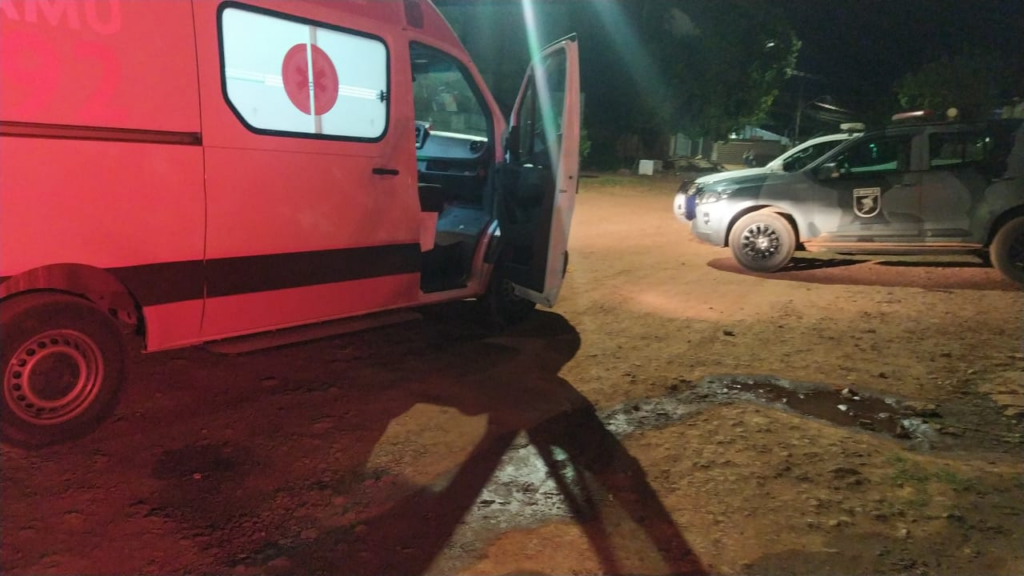 Dois homens são mortos a tiros no Centenário e Itamaracá Dois homens são mortos a tiros no Centenário e Itamaracá