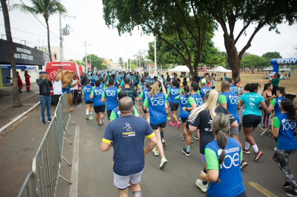 Corrida e Caminhada 'Suzano Faz Bem' arrecada mais de 4,250 mil quilos de alimentos Corrida e Caminhada 'Suzano Faz Bem' arrecada mais de 4,250 mil quilos de alimentos