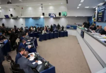 Base da prefeita derruba PL do ônibus grátis à mulheres vítimas de violência