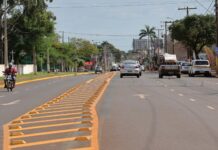 Prefeitura reúne comerciantes da Coronel Ponciano para discutir trânsito na via