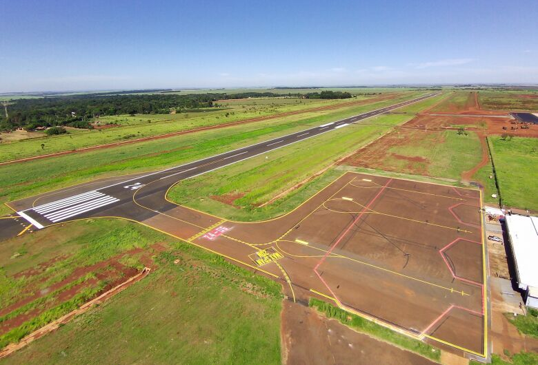 Governo do Estado abre licitação para novo terminal do Aeroporto de Dourados Governo do Estado abre licitação para novo terminal do Aeroporto de Dourados