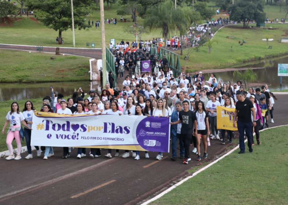 Caminhada “Todos por Elas” mobiliza Campo Grande no combate à violência contra a mulher Caminhada “Todos por Elas” mobiliza Campo Grande no combate à violência contra a mulher