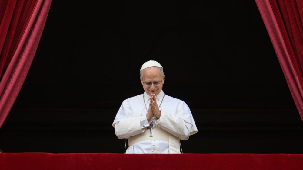 Papa Leão XIV clama por paz na Ucrânia e Gaza durante oração dominical no Vaticano Papa Leão XIV clama por paz na Ucrânia e Gaza durante oração dominical no Vaticano