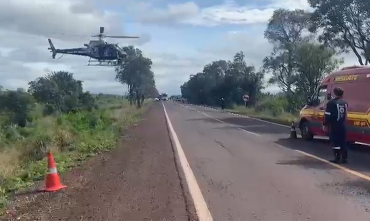 Médica e idoso morrem em acidente na BR-262; criança está entre os feridos graves Médica e idoso morrem em acidente na BR-262; criança está entre os feridos graves