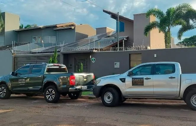 Ex-vereador da Capital, assessor e empresário foram presos na 4ª fase da Operação Tromper Ex-vereador da Capital, assessor e empresário foram presos na 4ª fase da Operação Tromper