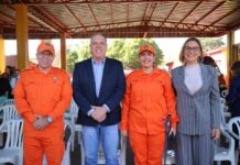 Prefeito Eduardo Campos prestigia troca de comando do Corpo de Bombeiros em Ponta Porã