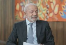 Lula afirma que Brasil quer negociar, cobra respeito e ameaça retaliação a tarifas dos EUA