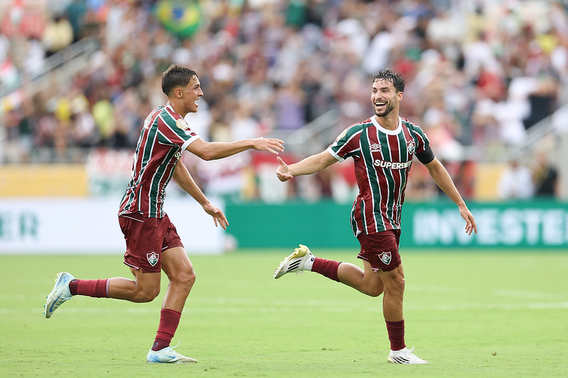 Fluminense derrota o Al-Hilal por 2 a 1 e está na semifinal da Copa do Mundo de Clubes Fluminense derrota o Al-Hilal por 2 a 1 e está na semifinal da Copa do Mundo de Clubes