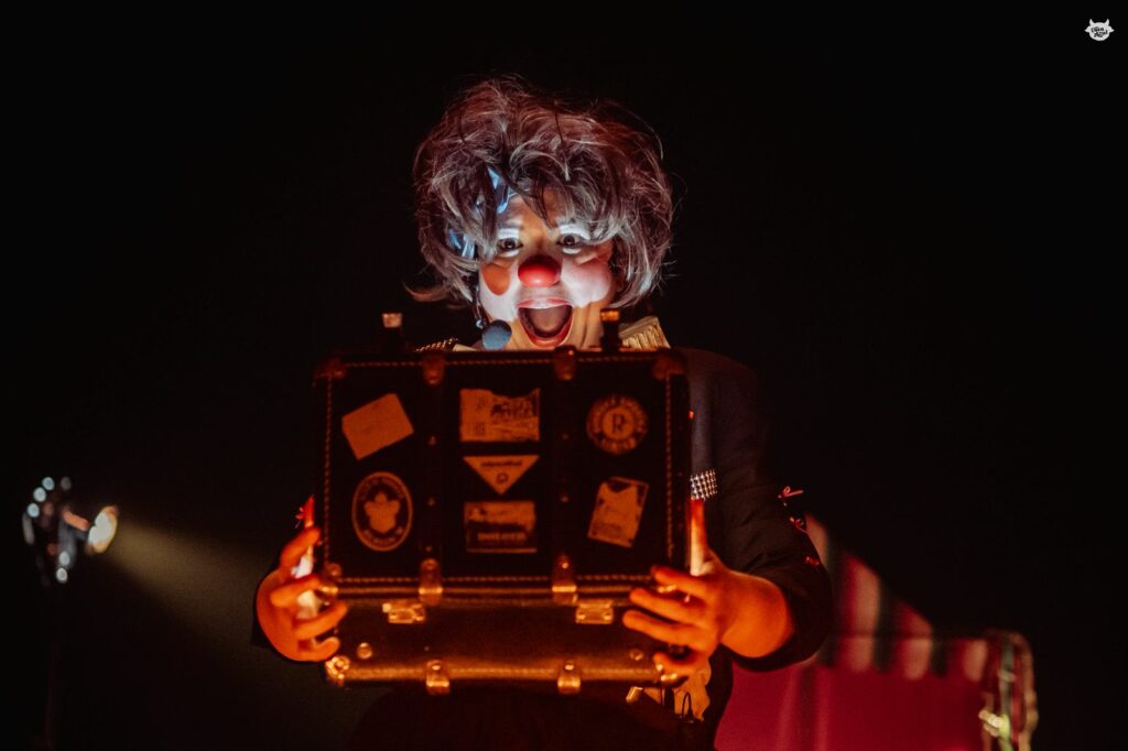 Mixi Pé na Estrada leva circo e teatro para 5 cidades do Estado no mês da Primeira Infância