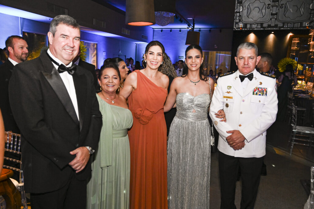 Baile da Espada 2025 promove noite memorável para celebrar os 190 anos da PMMS Baile da Espada 2025 promove noite memorável para celebrar os 190 anos da PMMS