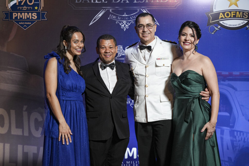 Baile da Espada 2025 promove noite memorável para celebrar os 190 anos da PMMS Baile da Espada 2025 promove noite memorável para celebrar os 190 anos da PMMS